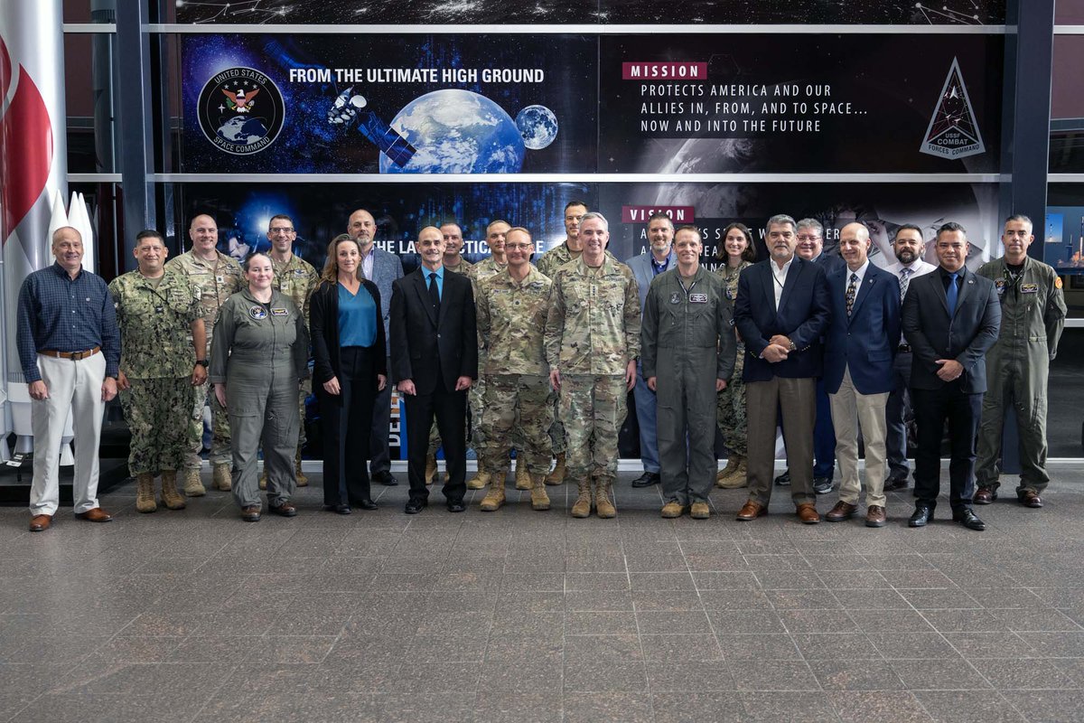 US_SpaceCom's tweet photo. This week, #USSPACECOM’s Joint Integrated Space Teams gathered for the command’s 6th annual JIST summit to provide updates from the combatant commands they support and share opportunities to fuse space warfighting expertise into planning and operations across all domains. https://t.co/uCzOXfTZ3w