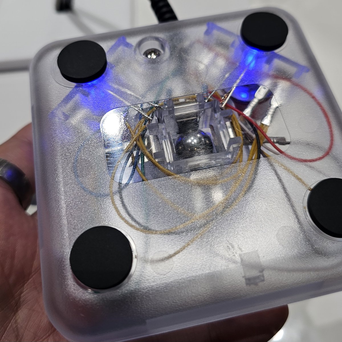 PixelPoldi's tweet photo. Commodore Callback und TAC -2 hands on 🙂

#commodore #callback #tac-2 #gamescom https://t.co/0ez96celIE