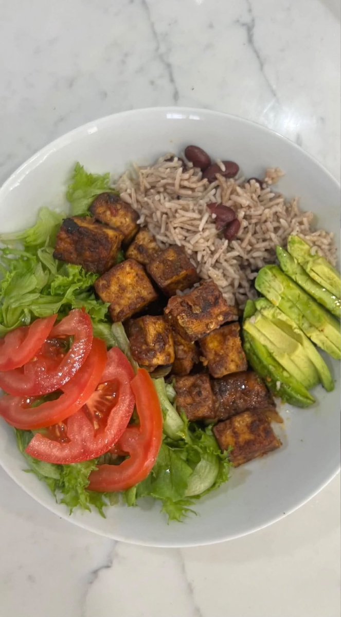 tejahnn's tweet photo. Meals I made for my children last week. https://t.co/l88ANCtht6