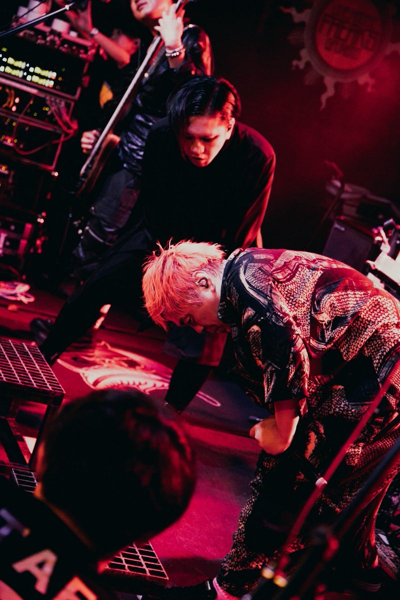 NAOKI_ROTTEN's tweet photo. 君達の夜明け
東北ノ章-振替公演
KESEN ROCK FREAKS
GUEST:@FxTx_official

 13年ぶりの大船渡帰還
振替&amp;平日にも関わらず
ゴリンゴリンな皆の激熱
初対バンFUNNY THINKもめちゃええライブで
漲りましたわ

また必ずや
いつかワンマンしたい

ありがとうございました

📷 @kawado_photo https://t.co/UT91eU72DP