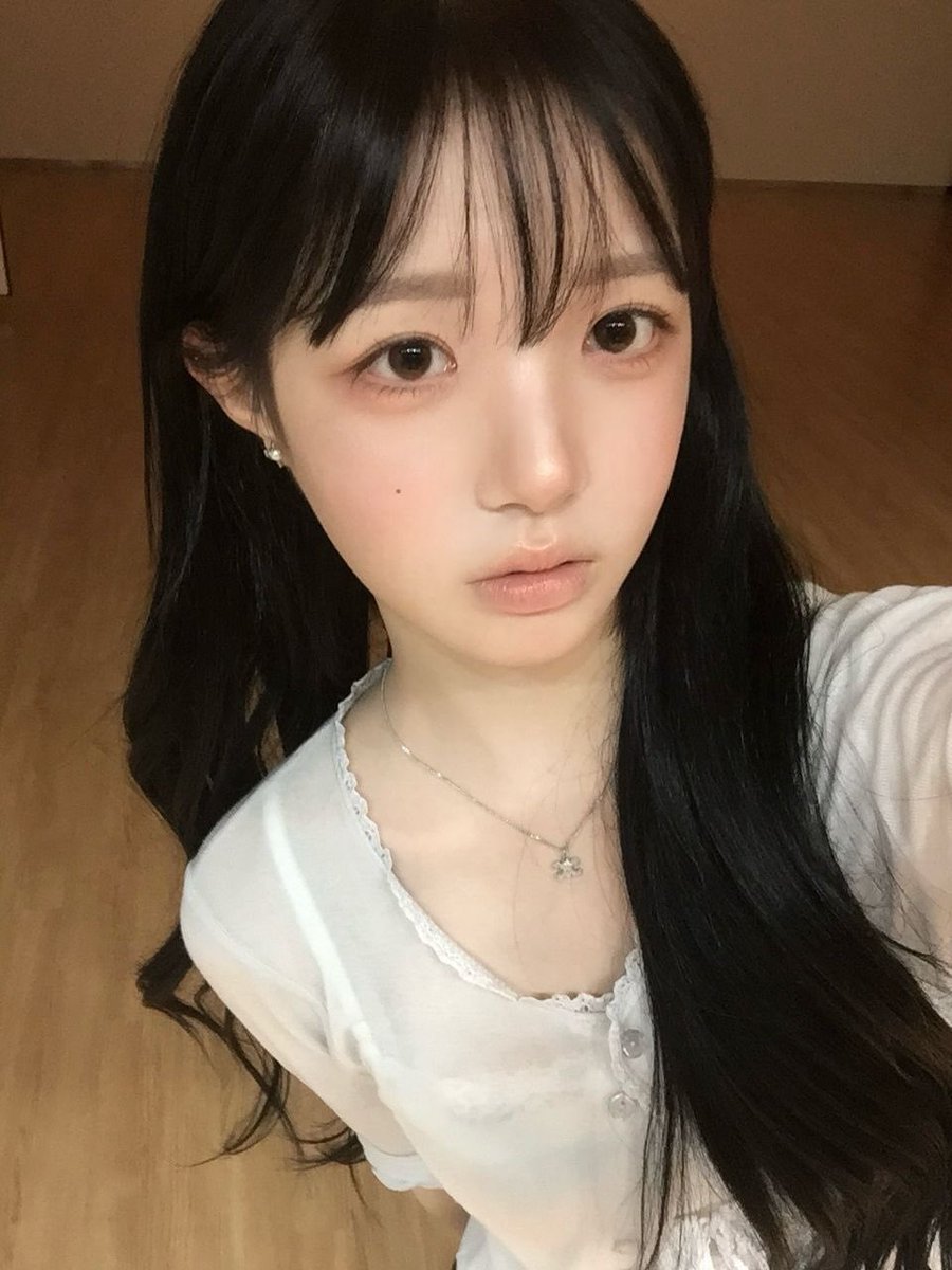 tripleSnewsfeed's tweet photo. 💬 #ChaeWon COSMO Talk Update  

#tripleS #트리플에스 #トリプルS #トリプルエス #トエス https://t.co/fgvDFpbRYZ