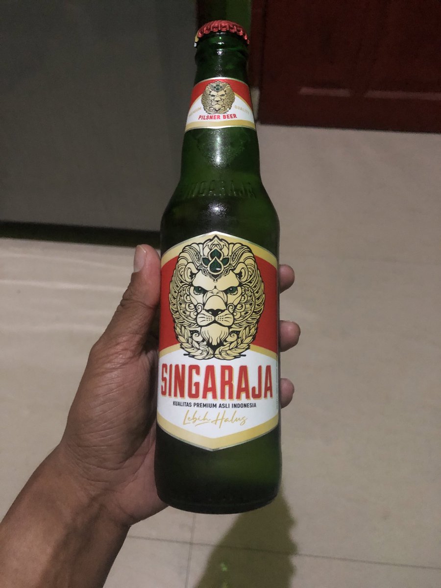 carasunn's tweet photo. enak kali ya sambil minum ini dr bali

#gaymakassar https://t.co/qBqSwu6wwt