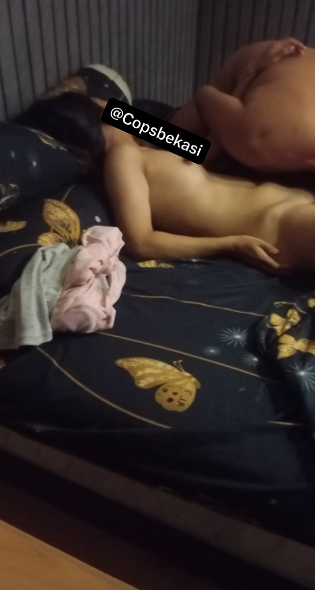 Cops_Bekasi's tweet photo. Akhirnya terjadi juga pertempuran😂😜, padahal kalau satset mah pasti terjadi cuma kebanyakan pada cosplay jadi wartawan sih, 😂 https://t.co/NHeZTNrDXJ