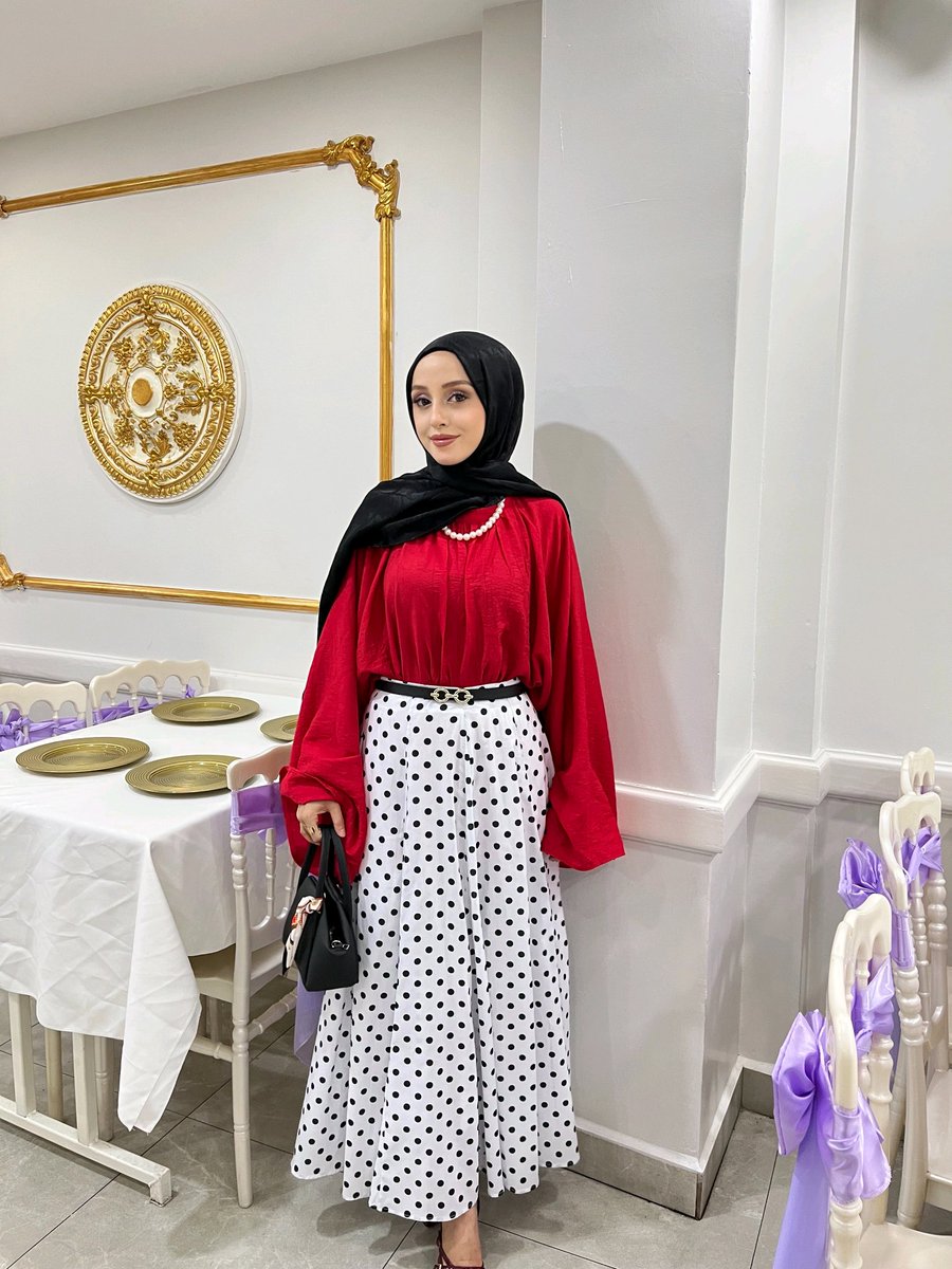 Karakqtmy's tweet photo. Bugünün ruhu kırmızı. ❤️🖤
Beni takip edin ve Garanti Holding'e nasıl yatırım yapıp kar elde edebileceğiniz konusunda bana mesaj gönderin🧿🧿🌺💍🌟🌼⭐🌻🍀💫☘️🇹🇷📈📉💰 https://t.co/5KMMOGJ0fq