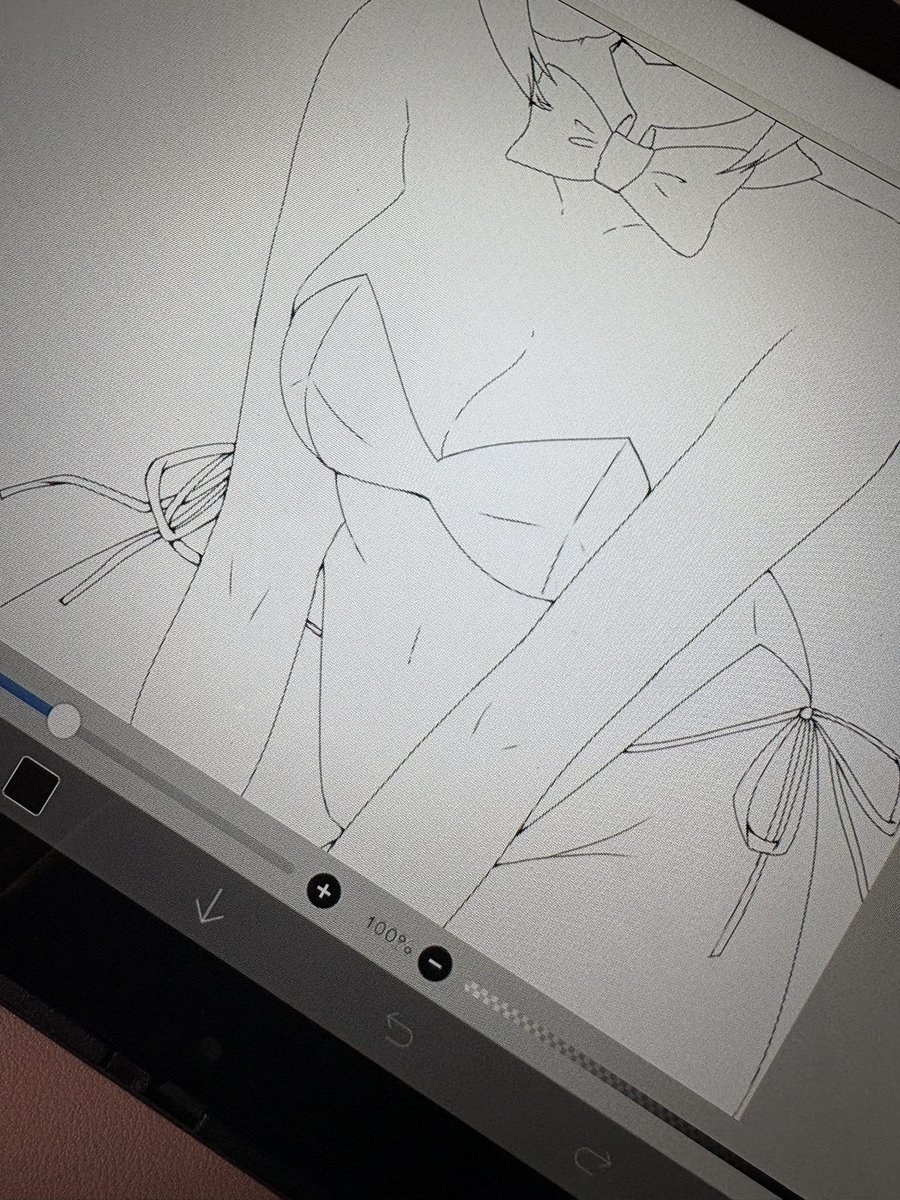 E_stj_'s tweet photo. 練習しよーって思って線画を細く描くのにチャレンジしてる(.∽.)🌀
難しいね-  ̫ -💧 https://t.co/6fqsSHT6kg