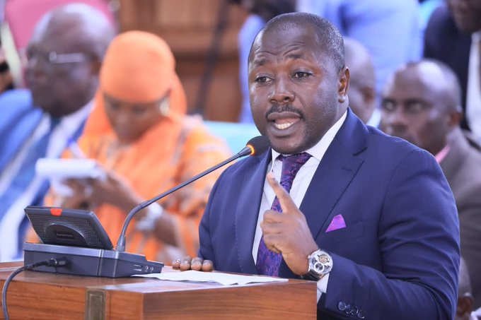 SpiceFMHoima's tweet photo. UPDATE: The Hoima West Division MP Hon @IsmailKasule4 has seconded the motion for establishment of Bunyoro Public University, saying it is a matter of equity, as the region lacks a public university. https://t.co/b54BFYw7nS
