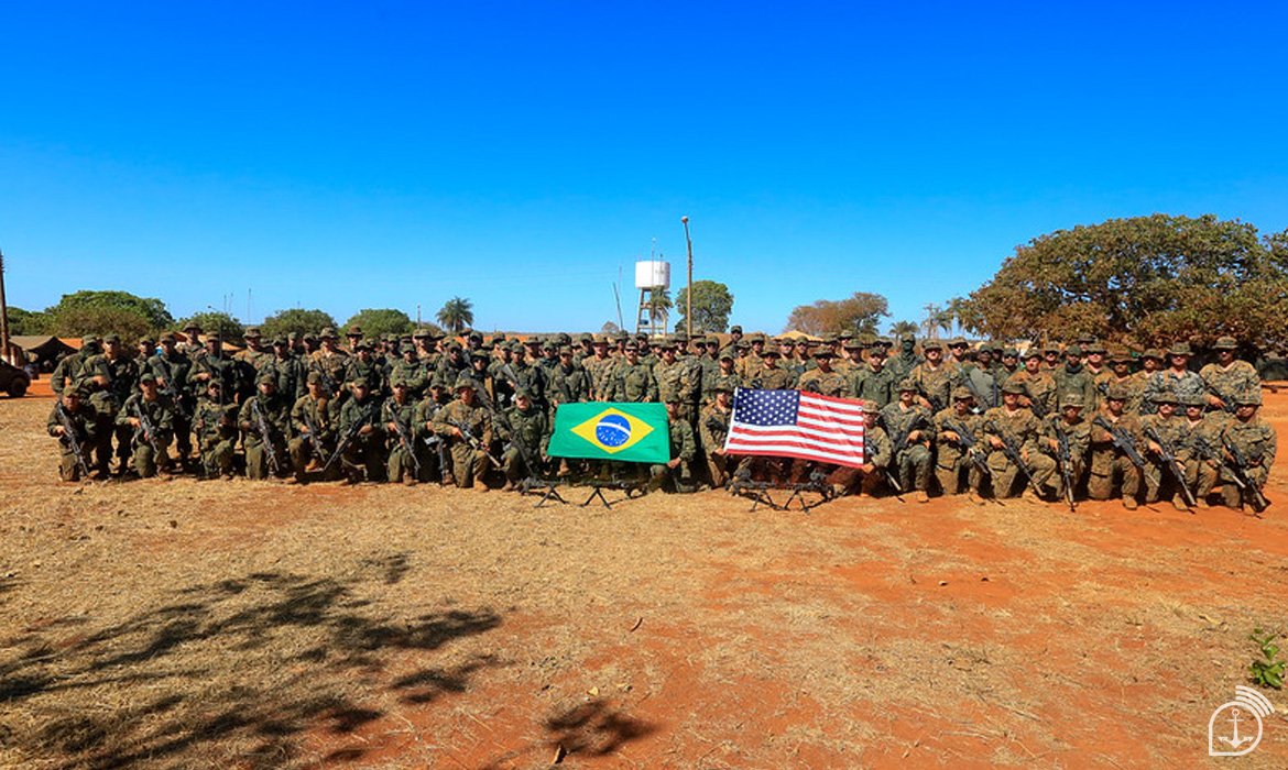 AnaliseGeopol's tweet photo. 🇧🇷🇺🇸🇵🇾🇫🇷 Brasil autoriza entrada de militares dos EUA, Paraguai e França em território nacional para participação do Exercício Formosa 2026, promovido pelos Fuzileiros Navais em Goiás. A cooperação militar com os EUA e Paraguai ocorre justamente em um momento de crise diplomática do Brasil com ambos os países.
