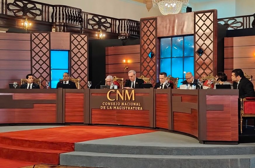 nconcepcion's tweet photo. Desde el año 2020 he tenido el honor de desempeñarme como asesor jurídico del senador que representa la segunda mayoría del Senado de la República en el Consejo Nacional de la Magistratura, correspondiente a la Fuerza del Pueblo.

Durante el período 2020-2024, esta representación correspondió al senador Bautista Rojas Gómez (Bauta), y del 2024 al 2028 ha correspondido al senador Omar Fernández.

En este marco, actualmente participo en el proceso de evaluación de los siete jueces de la Suprema Corte de Justicia que han optado por ser evaluados para ser reelectos o no. Un proceso que exige rigor jurídico, objetividad y un firme compromiso con el fortalecimiento de la institucionalidad y el Estado de Derecho en la República Dominicana.

La labor del Consejo Nacional de la Magistratura es fundamental para el fortalecimiento de la democracia, de la institucionalidad y para una justicia más robusta.

Felicito de manera especial a los consejeros Omar Fernández (@OmarLFernandez )y Tobías Crespo (@TobiasCrespo)  por la excelente labor que han realizado en esa digna representación de la Fuerza del Pueblo. Para mí ha sido un honor haber acompañado al senador Bauta Rojas en su momento y tener ahora el privilegio de acompañarlos a ellos en esta importante labor para la democracia.