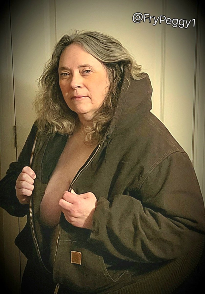 FryPeggy1's tweet photo. #HotSteamyAugust

Hosted by 
@JstCallMeElle 
@Girl15Gone 

Day 26- Zipper 😏😉 https://t.co/y2jNn83clg