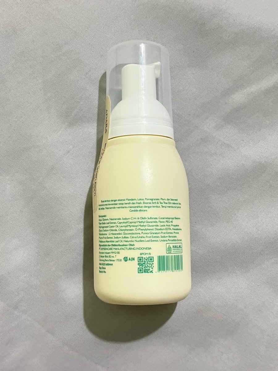 checkoutyuk99's tweet photo. ⚠️Women Only⚠️

Menurut kalian, feminine wash itu penting gak? 

Demi lebih aware lagi sama feminine hygiene, dari dulu aku cukup concern soal ini dan sampai sekarang masih suka cari feminine wash yang paling cocok, karena aku nggak mau asal pilih ya 😾 https://t.co/DtAbdIl6MV