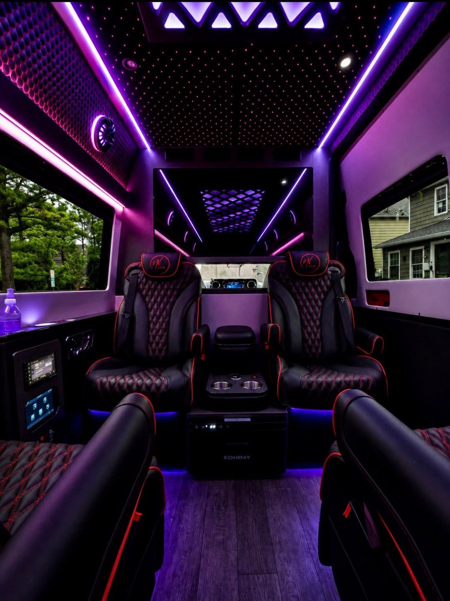 Luxurylimos416's tweet photo. Luxury Limos
Book now
416 303 1414
#tiff
#toronto
#sports
#travel
#LuxuryTravel https://t.co/csrxsZtp0h