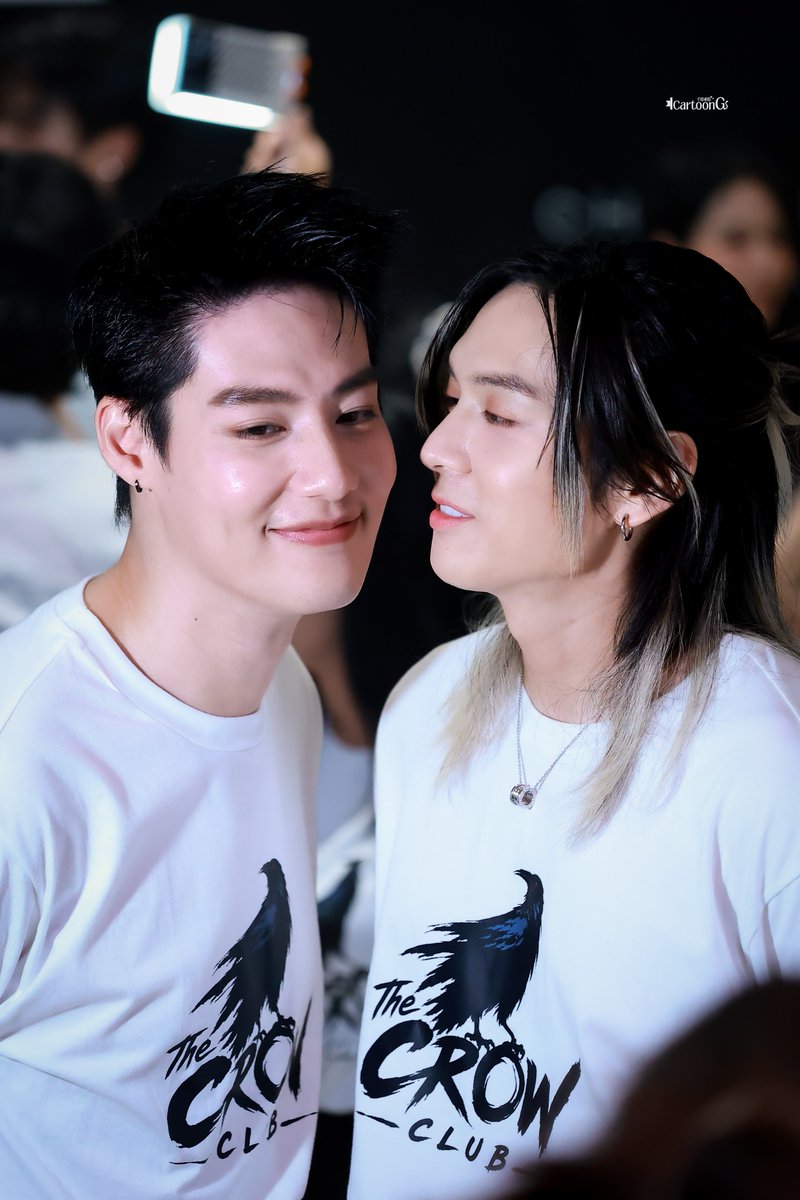 ICartoon_G's tweet photo. [ 200826 ] #SailubPon #สายลับภณ 🦒🐰

— หมั่นเขี้ยวนี่นา 

WORSHIP THE CROW CLUB
#บวงสรวงTheCrowClub
꒰ @spy_hemmawich #SpySailub ꒱
꒰ @T_Aiemkumchai #PonThanapon ꒱
#กอตอPIC 📷 https://t.co/CyBUicyLDH