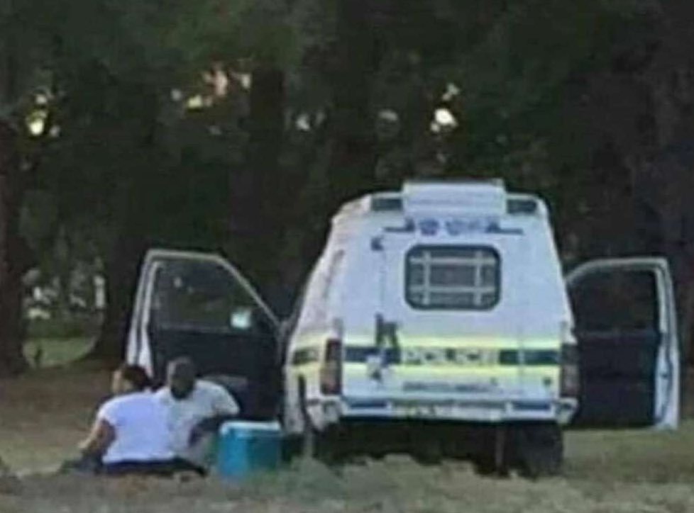 staneve02's tweet photo. “I usually catch criminals but now I caught feelings for you baby girl”😂 https://t.co/52MnKQehfZ