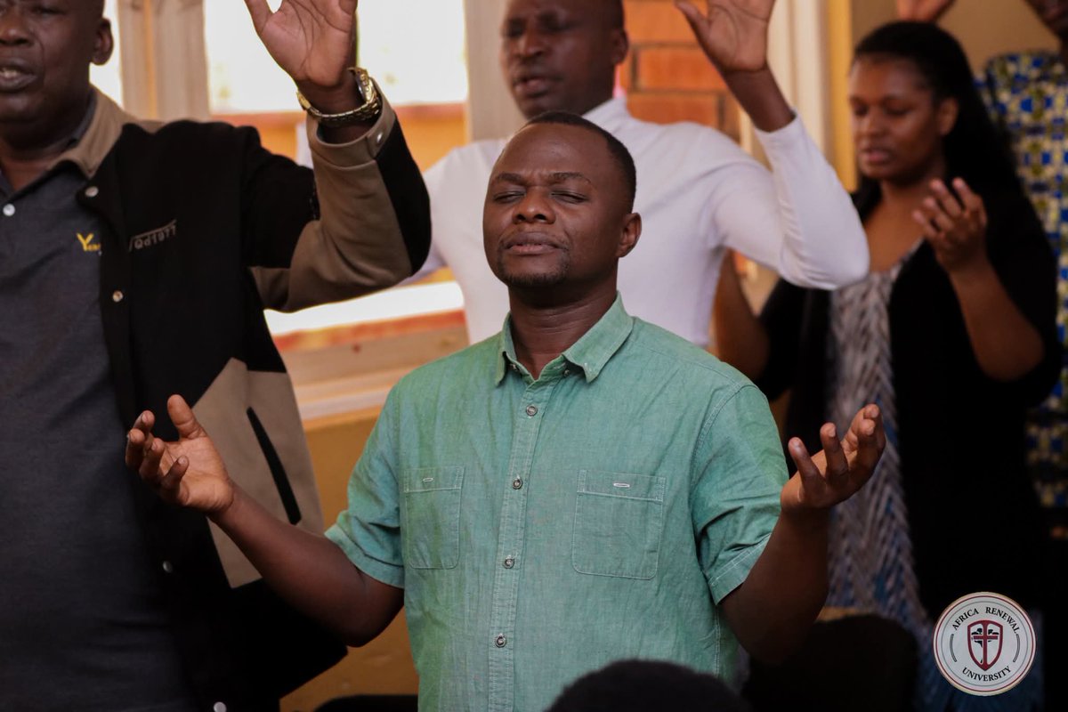 AfRUniversity's tweet photo. 𝐒𝐓𝐀𝐑𝐓 𝐖𝐄𝐋𝐋, 𝐓𝐑𝐔𝐒𝐓 𝐆𝐎𝐃 
Our first Semester Chapel was a powerful and inspiring time of worship, reflection and encouragement, with a beautiful message from our Vice Chancellor, 𝐃𝐫. 𝐕𝐢𝐧𝐜𝐞𝐧𝐭 𝐁𝐲𝐚𝐦𝐮𝐤𝐚𝐦𝐚, based on 𝐏𝐫𝐨𝐯𝐞𝐫𝐛𝐬 𝟑:𝟓,“Trust in the Lord with all your heart” We were also honoured to welcome 𝐁𝐢𝐬𝐡𝐨𝐩 𝐃𝐫. 𝐉𝐨𝐬𝐡𝐮𝐚 𝐋𝐰𝐞𝐫𝐞, former General Overseer of the National Fellowship of Born Again Pentecostal Churches of Uganda, who visited our campus and took time to experience what AfRU is all about.

𝐀𝐬 𝐰𝐞 𝐛𝐞𝐠𝐢𝐧 𝐭𝐡𝐢𝐬 𝐬𝐞𝐦𝐞𝐬𝐭𝐞𝐫, 𝐰𝐞 𝐰𝐞𝐫𝐞 𝐫𝐞𝐦𝐢𝐧𝐝𝐞𝐝 𝐭𝐨:
Trust God with our journey. We may not know what lies ahead, but we know the One who knows the future. You don't need to know everything; you need to trust the One who does. 

1.Start well and stay focused. Your first year is the foundation for your journey. Build good habits of prayer, study and discipline. Small decisions become habits, habits shape character, and character shapes your identity.

2.Choose your friends wisely. Surround yourself with people who support your growth, strengthen your faith and help you become the person God has called you to be.

3.Don't be afraid to fail. Failure can be part of the learning process. Keep going, keep growing and keep trusting God.

Discover why God brought you to AfRU. Your time at university is more than earning a degree. Discover your purpose and make your journey count.

4.Keep God at the center. In everything you do, remember that God has a plan for your life. “For I know the plans I have for you." Jeremiah 29:11.

As we step into this new semester, start well, stay focused, choose wisely and trust God with your journey.

 #AfricaRenewalUniversity #SemesterOne #ChapelService #TrustGod #StartWell #StudentLife #PurposeDriven