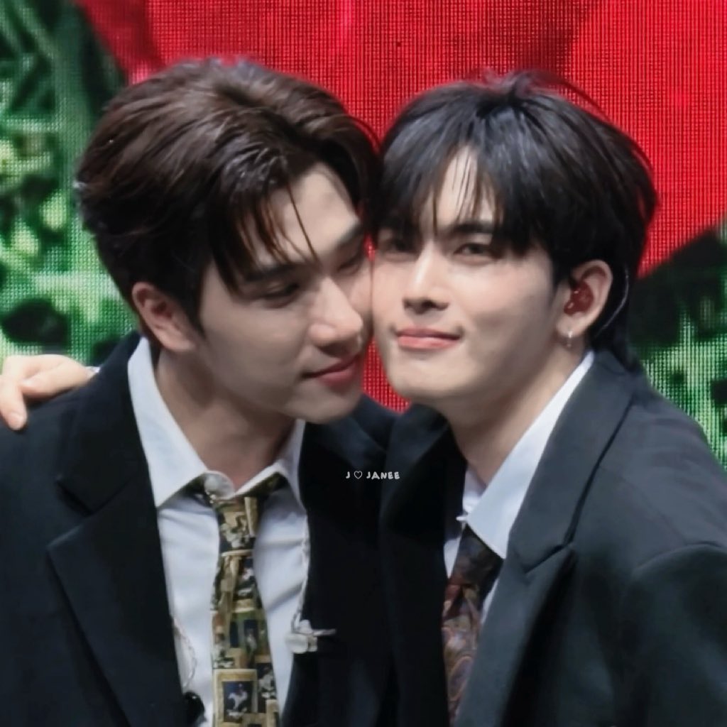 with_JANEE's tweet photo. เขินคั้บ เขินค่ะ เขินว่ะ เขินนะ เขินจ้ะ เขินงั้บ
เขินโว้ยยยยยยยยยยยยยยยย💘🤯🫠 https://t.co/yNI0NiRCHk