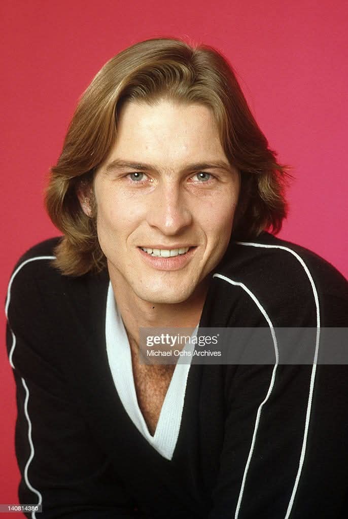 barbaravitali2's tweet photo. Happy Birthday to #BrettCullen August 26,1956 #Apollo12 #RiverGuard #DeviousMaids #PersonOfInterest #FalconCrest https://t.co/CDuqlrn3wn