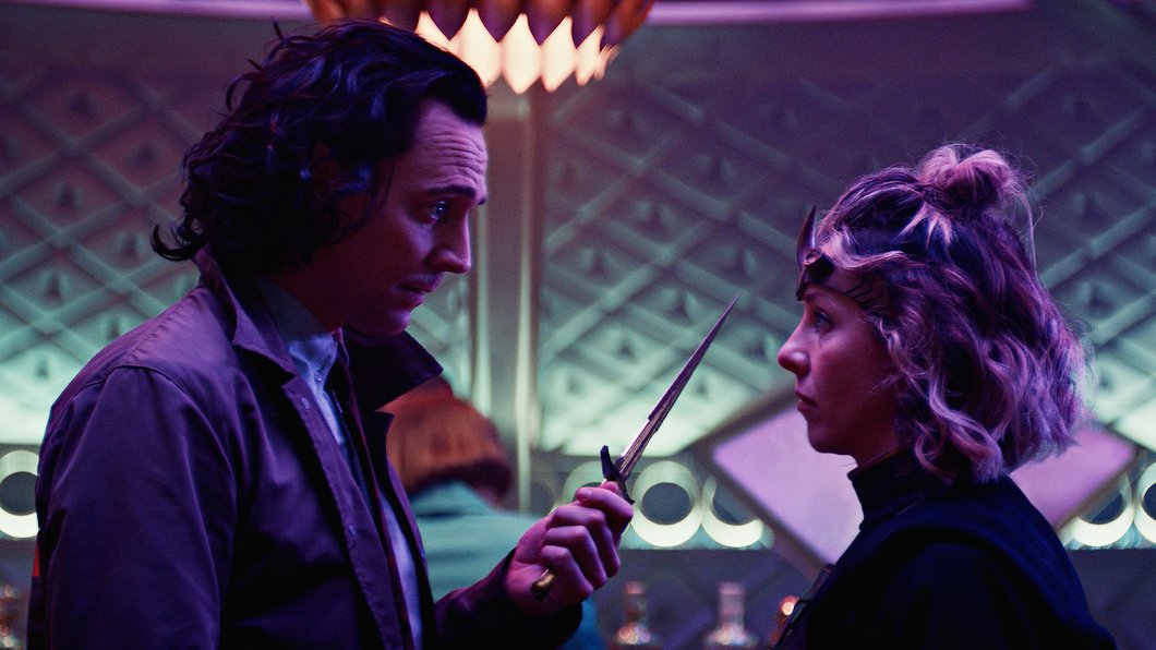 lamentislounge's tweet photo. Love is a Dagger 🗡️ https://t.co/OZbbMycz2X