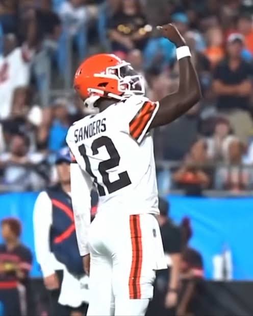 R2ngtail's tweet photo. THE 2026 Ring QB Lovewatches (that arent herbert) https://t.co/zwqvhenlC1