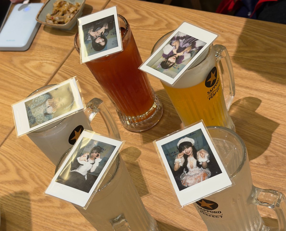 coha_emi's tweet photo. 武道館最高すぎました
人生１最高な日(1位タイ)
 #きゅーすと https://t.co/jyidhgnACn