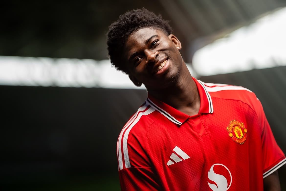 reddevils1416's tweet photo. Carlos Baleba Ig: “Excited to be joining this club. It’s a dream to be able to play for @manutd

I will give my all for the team and I can’t wait to get out there and show everybody what we can achieve together

#AreYouABaleba”
#Mufc https://t.co/2xO3hOLEF8