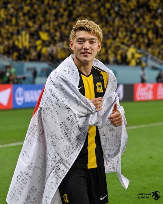m_qsadi's tweet photo. الاتحاد يحتاج إلى رجال قول وفعل يخلصوها 
بالصندوق إذا اردتم عودة شغف الجمهور 
احسموا الصفقات 

#خلصوا_ريوس_ودوان_للاتحاد https://t.co/0tMCVVPnvx