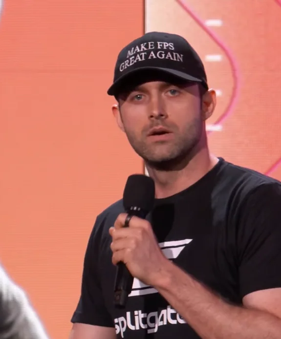 scryocat's tweet photo. i still remember the fuckass hat man https://t.co/uiJSGJpUxe