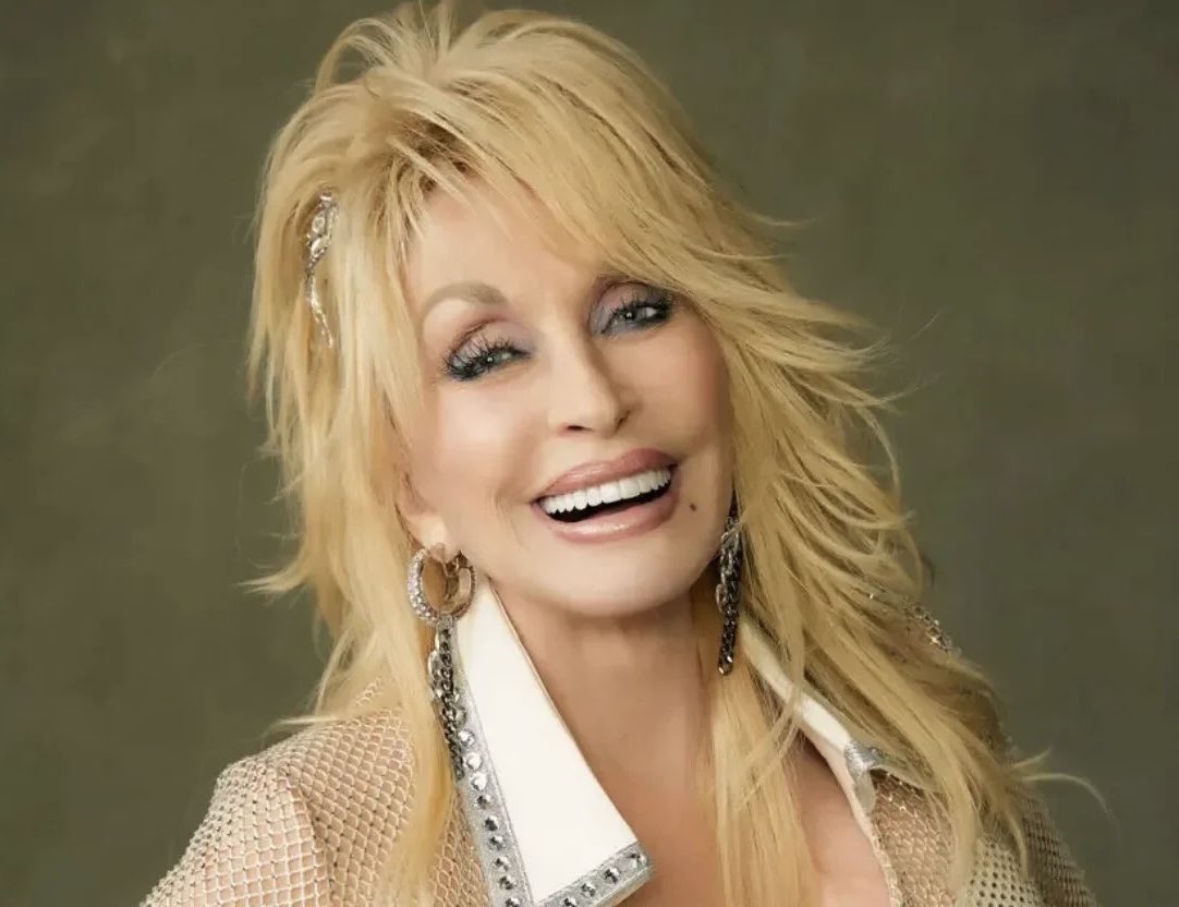historyrock_'s tweet photo. "Mighty joy bringer to so many of us, always in the heart of such beautiful songs, adopted by every household here across the water... very sad."

—Led Zeppelin’s Robert Plant on Dolly Parton https://t.co/A0zBewJfv5