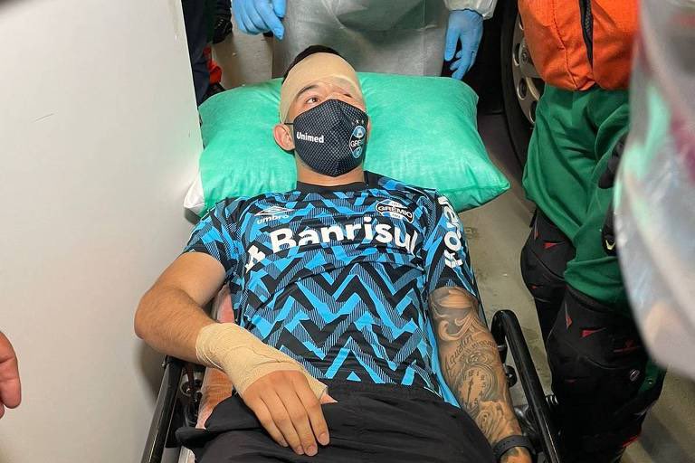 triborracho's tweet photo. “Sem nenhuma justificativa” https://t.co/AFUNj2acGu