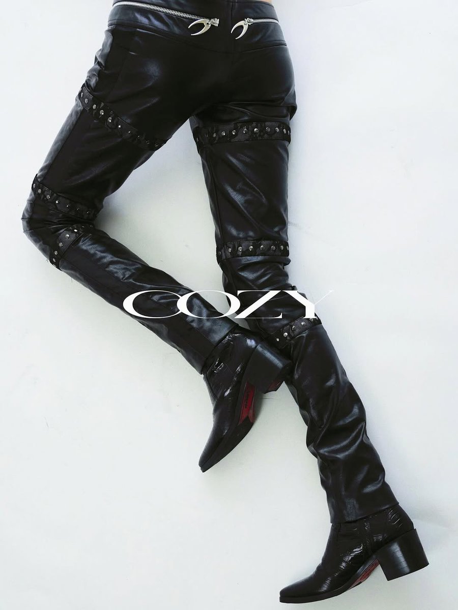 Linminhavida's tweet photo. Steal your girl pants !
SL NIGHTCORE LEATHER PANTS FROM FW26
.CO https://t.co/AZGmijnVJC