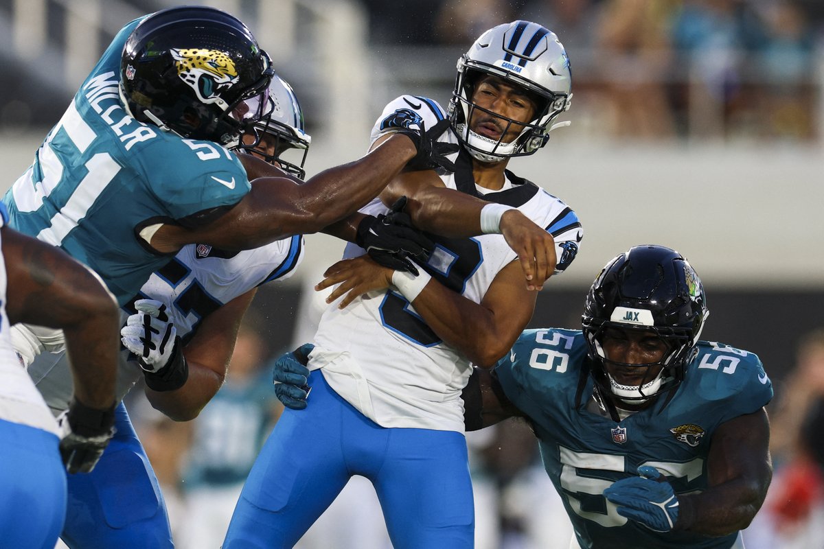 Covers_Football tweet picture
