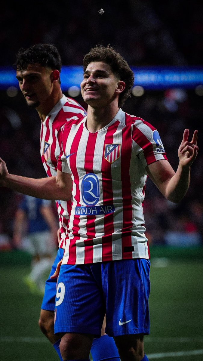 Central_DaB0la's tweet photo. 🚨Arsenal está disposto a pagar o que for preciso para contratar Julián Álvarez, mas o principal obstáculo é o próprio jogador.

Álvarez ainda não abriu as portas para qualquer outro clube, continuando a insistir que sua prioridade para o Barcelona.

🗞️Fabrizio Romano https://t.co/hDaYhPDNSJ