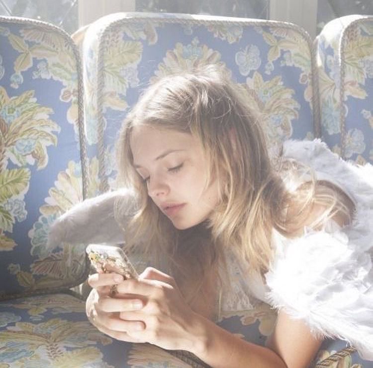 bunnybettyy's tweet photo. internet angel 🪽 https://t.co/7fvhY7xZTq