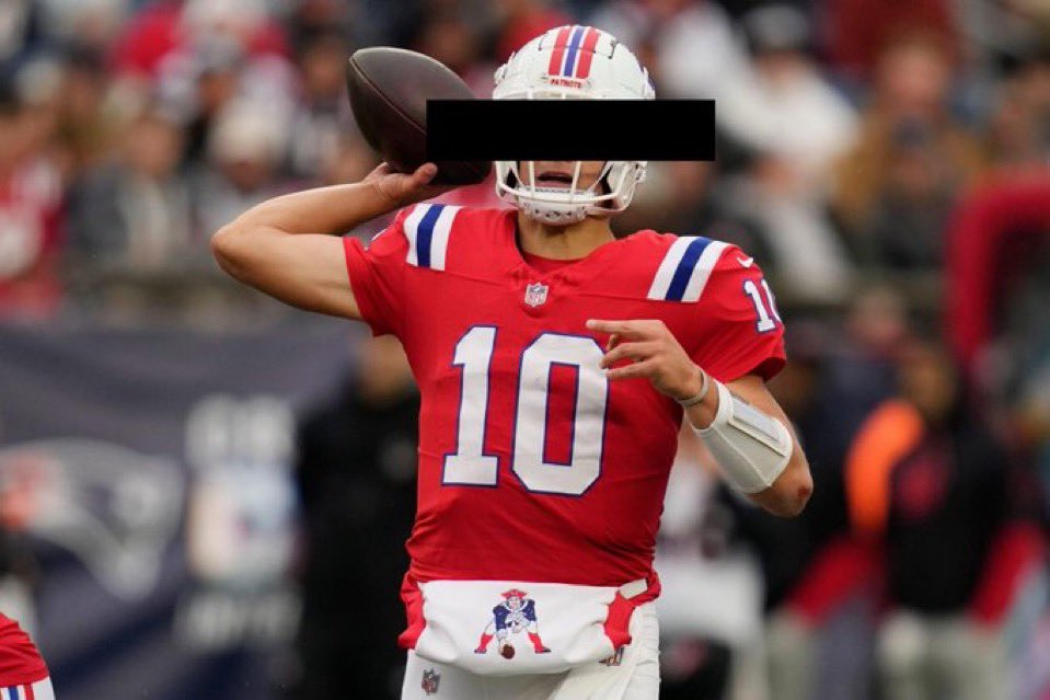 BostonCream's tweet photo. Name this player and I’ll drink all day. https://t.co/5AGaAHlFw1