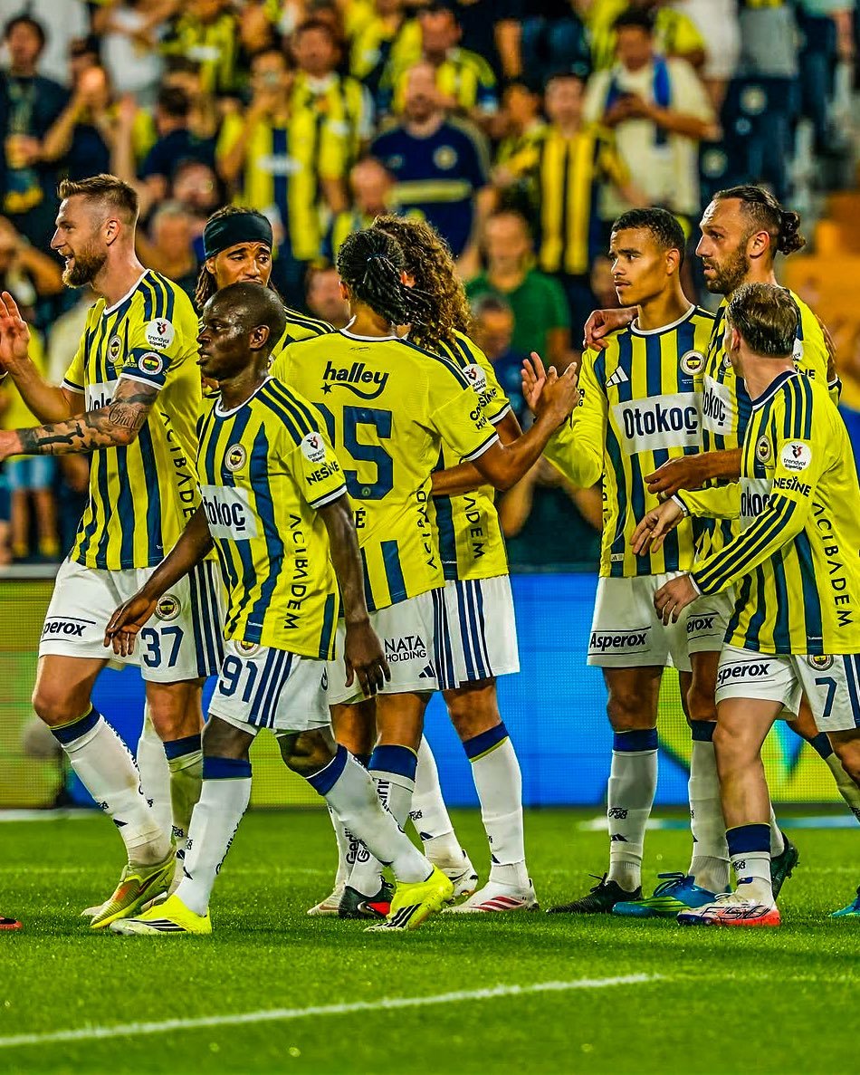 Lazio_Land's tweet photo. Former Lazio players Vedat #Muriqi & Matteo #Guendouzi eliminated Lyon with Fenerbahçe and enter the CL groupstage.
Viking FK reach the CL for the first time ever by eliminating Dinamo Zagreb who had Sergi #Dominguez & Luka #Stojkovic on field. https://t.co/BJLgAhK3m8