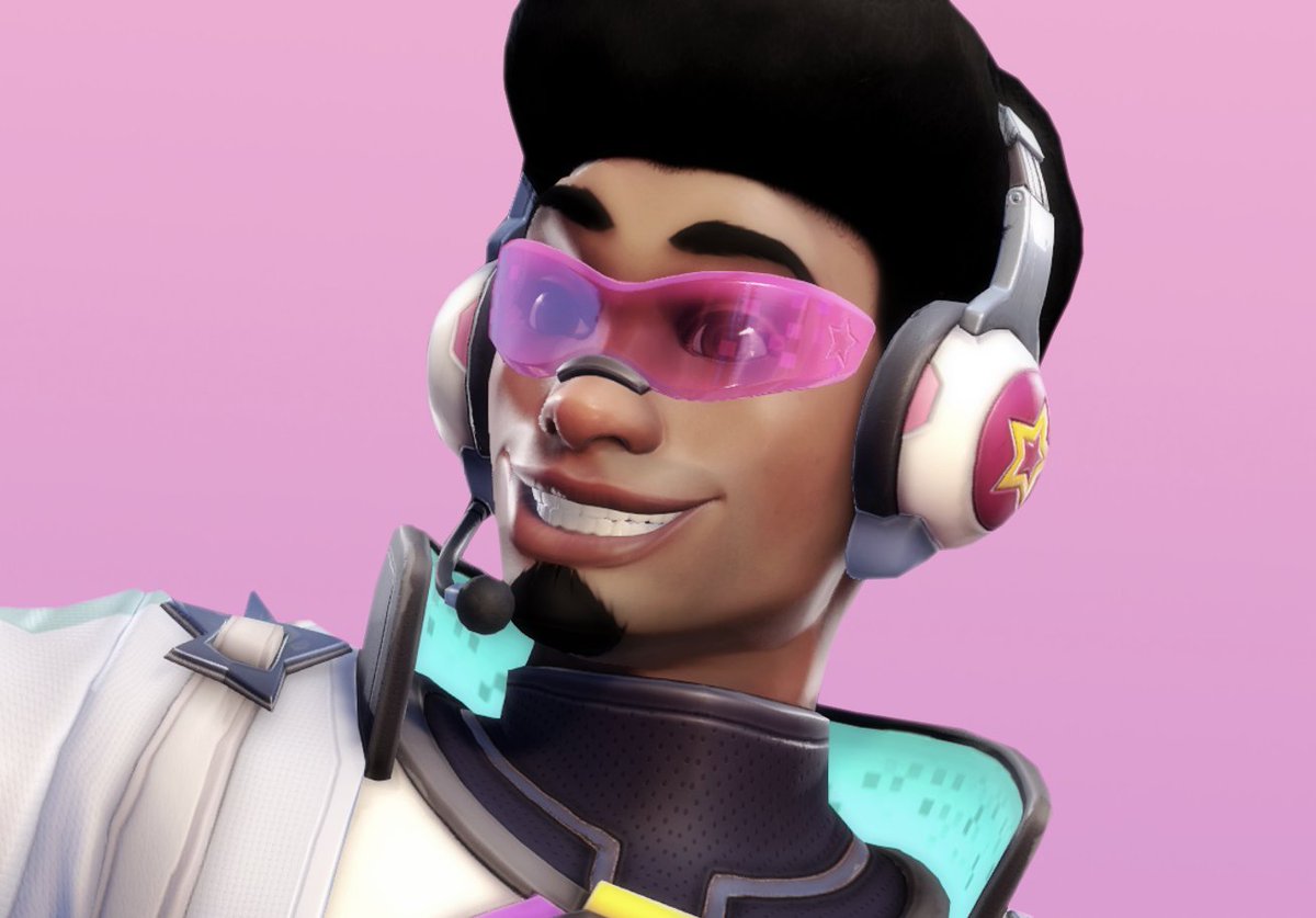 pampurins's tweet photo. 💜PIXEL GAMER LUCIO CLOSEUPS💜 https://t.co/Wa2qSplSu0