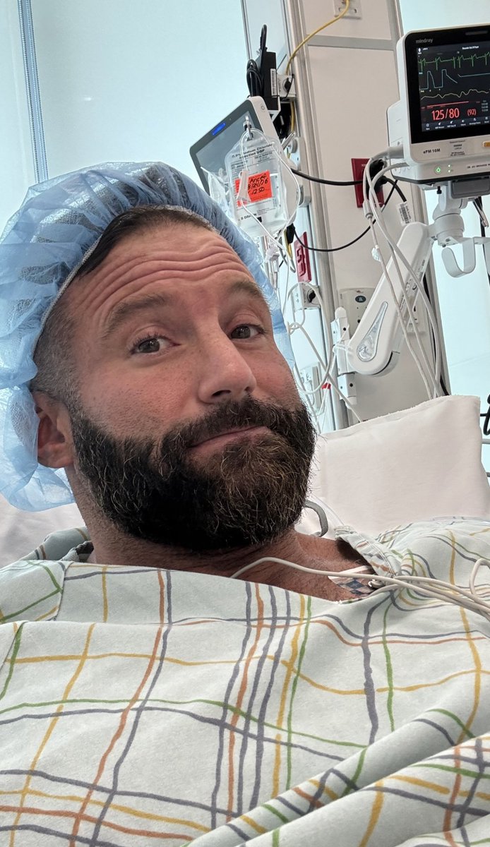MadnessCrawls's tweet photo. The tricep is stitched, stapled, glued, whatever they did in there. I’m fixed. Now begins the long, boring process of pretending I enjoy rehabilitation and convincing the rest of my body that we’re not taking eight months off. https://t.co/dgNQAq4wHL