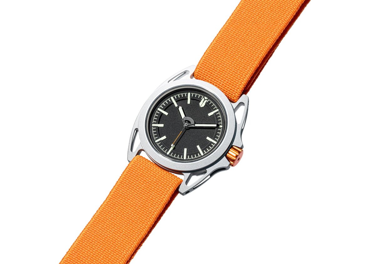 jasonfried's tweet photo. There are few watches I'm more excited about adding to my collection than the Barrelhand Monolith. I just love everything about it. The extreme tech, the story, the people behind it. The next batch delivers in Q4 this year. Hurry!

https://t.co/LzkOzCq3tO https://t.co/NNZzlb9fFm