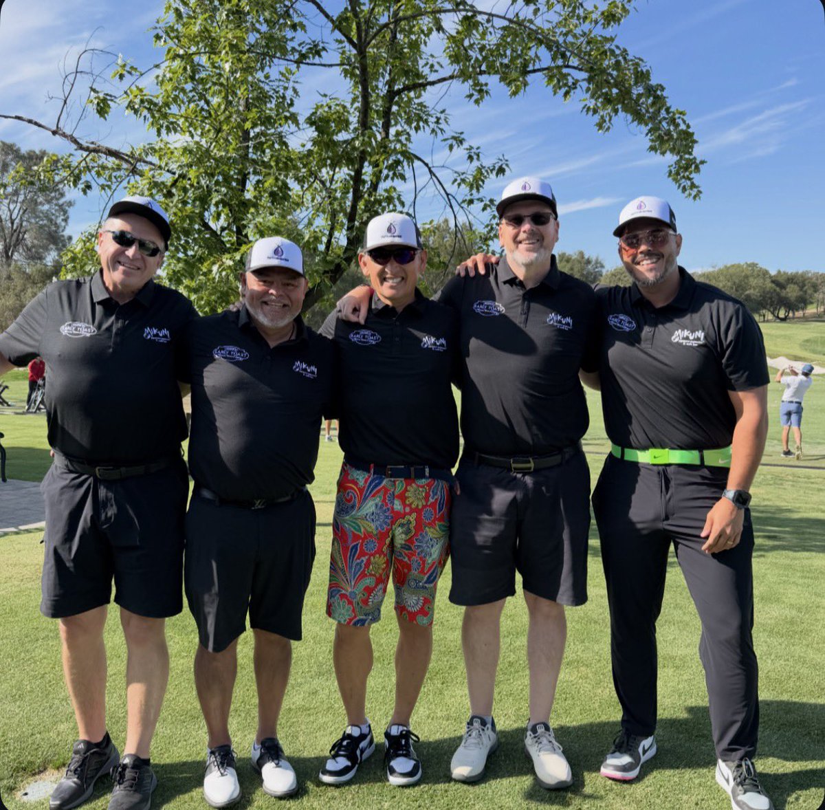 corneredbf_io's tweet photo. Because of the game of golf ⛳️, we have the opportunity to raise money for charity, build meaningful relationships, and make a difference in people’s lives! What a blessing to enjoy a game we love while giving back to our community. 🙏🏻❤️

#CharityGolf #MikuniSushi #GivingBack https://t.co/9dc0ifJjGZ