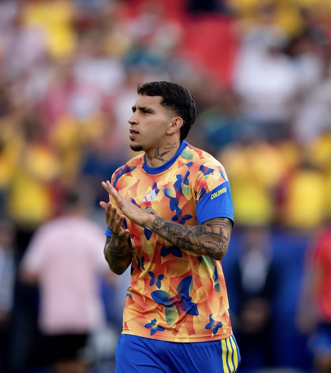 universoslb_og's tweet photo. 🗞️ Mercado: Gustavo Puerta quer o SL Benfica (@diarioas).

As águias já iniciaram contactos com Miguel Cardona, o agente do colombiano. O mesmo informou as águias que o clube da Luz terá que desembolsar perto de 20M€ para trazer o médio.

@SLBenfica #SomosBenfica https://t.co/o7Q2keOniF