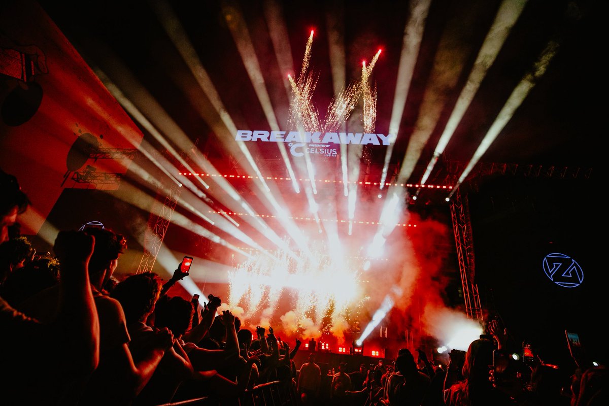 tylermaillet's tweet photo. More of @Zedd from Breakaway Mass. [2/2] https://t.co/SNdcUIeHHP