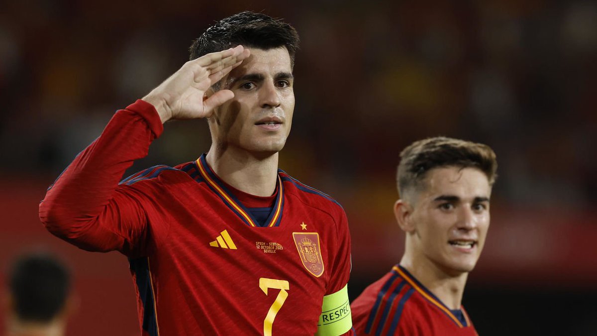CapiMantovani's tweet photo. Un capitán de España va a jugar en el Lega, buenas noches y a soñar. https://t.co/nt7Zx5I1Hq