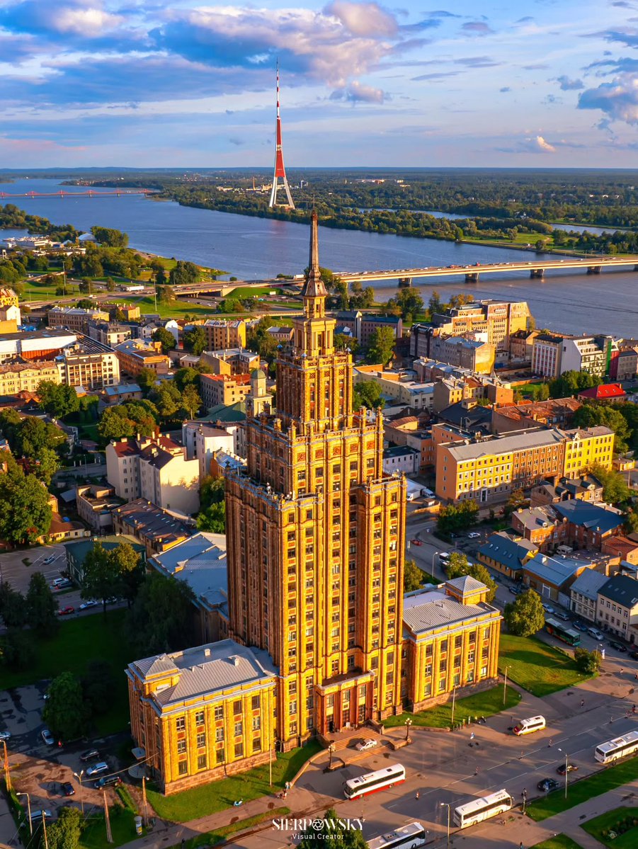 echoesofworld's tweet photo. Riga, Latvia https://t.co/gzhpMDFvO5