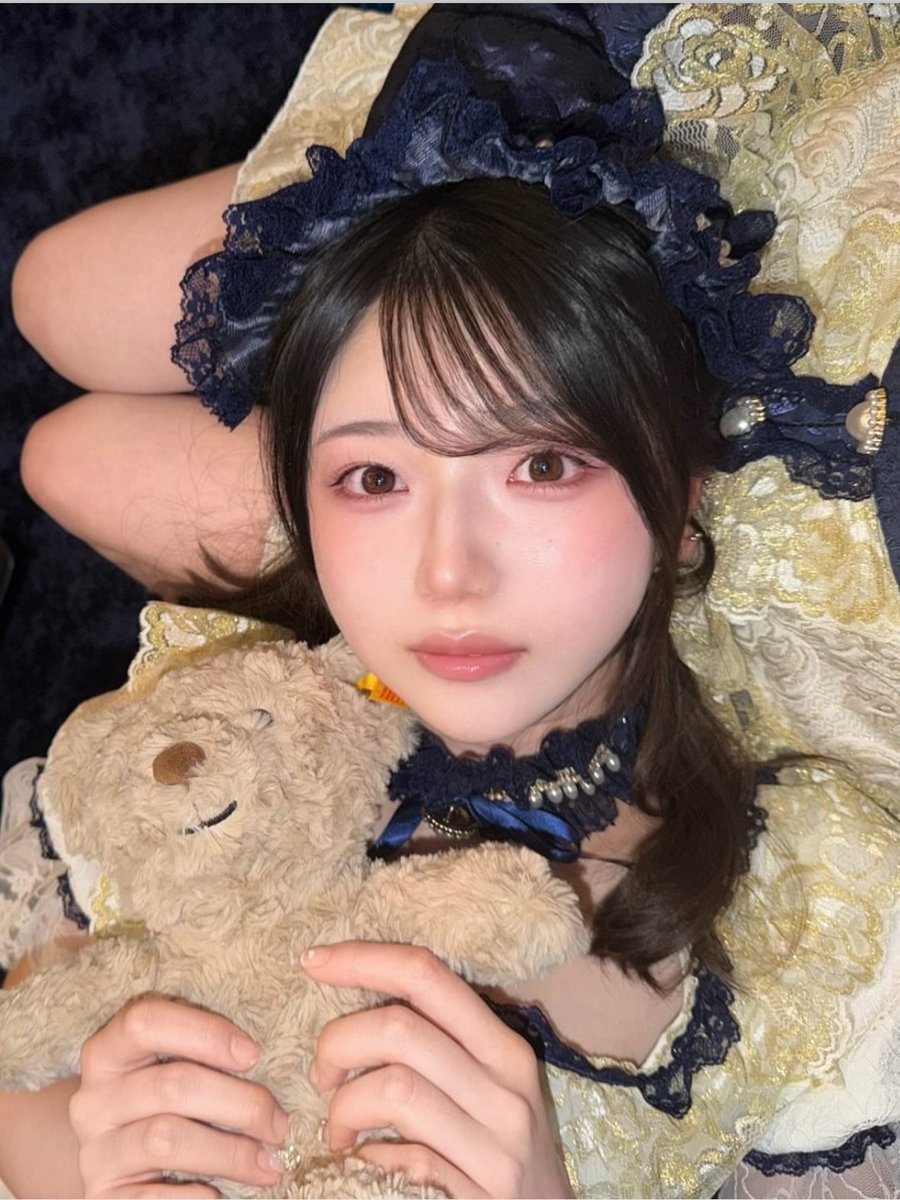 md_soiree's tweet photo. Maison de Soirée  🗝️

8/27（木）

出勤名簿

18時〜

もも @nanase_momo_25 

19時〜

かに @_pakpakmgmg_ 
ぱる @nyadovt 
まよいちゃん @mayoi_chan22 

皆様のご来店お待ちしております🧸💙

#歌舞伎町 #コンカフェ #コンカフェ嬢 https://t.co/ZJojheE5ac