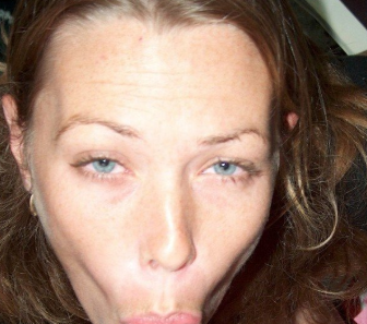 rexouls71715's tweet photo. You're only good for this kind of thing, you're no good as a mother, you understand, bitch? https://t.co/k3v3GP64k3