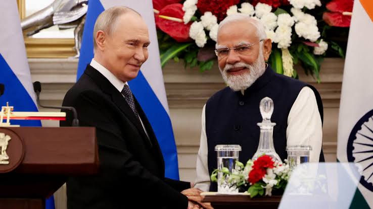 YakushinaLisa's tweet photo. 🇷🇺Russians can now freely pay in 🇮🇳India using QR codes through the Cheq app linked to a Sberbank card — Kedar Naik, director of the tourism department of the Indian state of Goa, told RIA Novosti https://t.co/VLKQxMaCL5