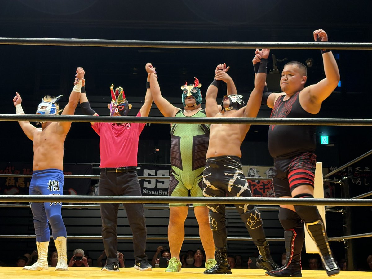 kusege_hitsuji's tweet photo. かったーーーー!!!
✨⸜(*ˊᗜˋ*)⸝🐴🫎🐺🐗✨
ここからもっと盛り上げていって欲しい
アニマルズ( '꒳' )🐾
#SSD
#巻プロ
#相双プロレス
#デワプロ
#NEWGENERATIONX https://t.co/PiX9jXfud5