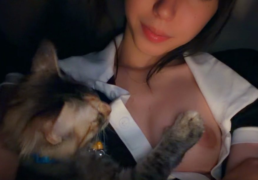 Victoria__408 tweet picture