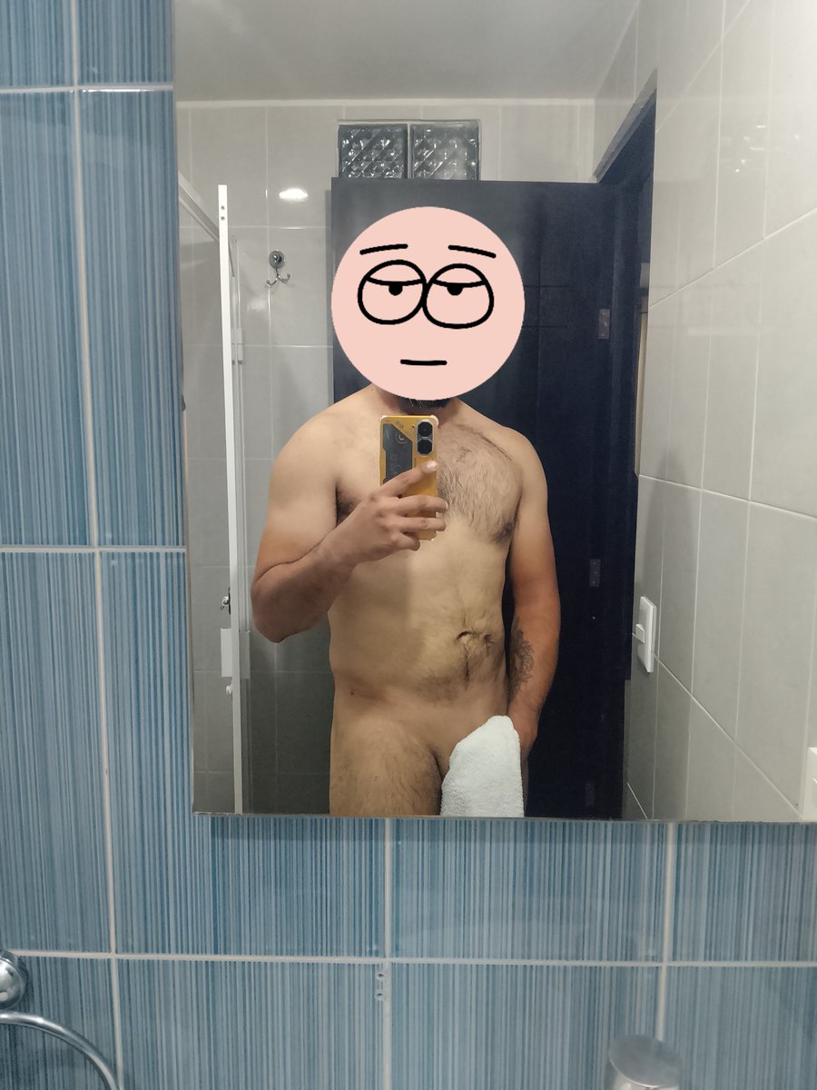 Antoniobull90's tweet photo. Ando en Autlán alguna hotwife que quiera pasar un buen rato https://t.co/K9Dg3oWTWm