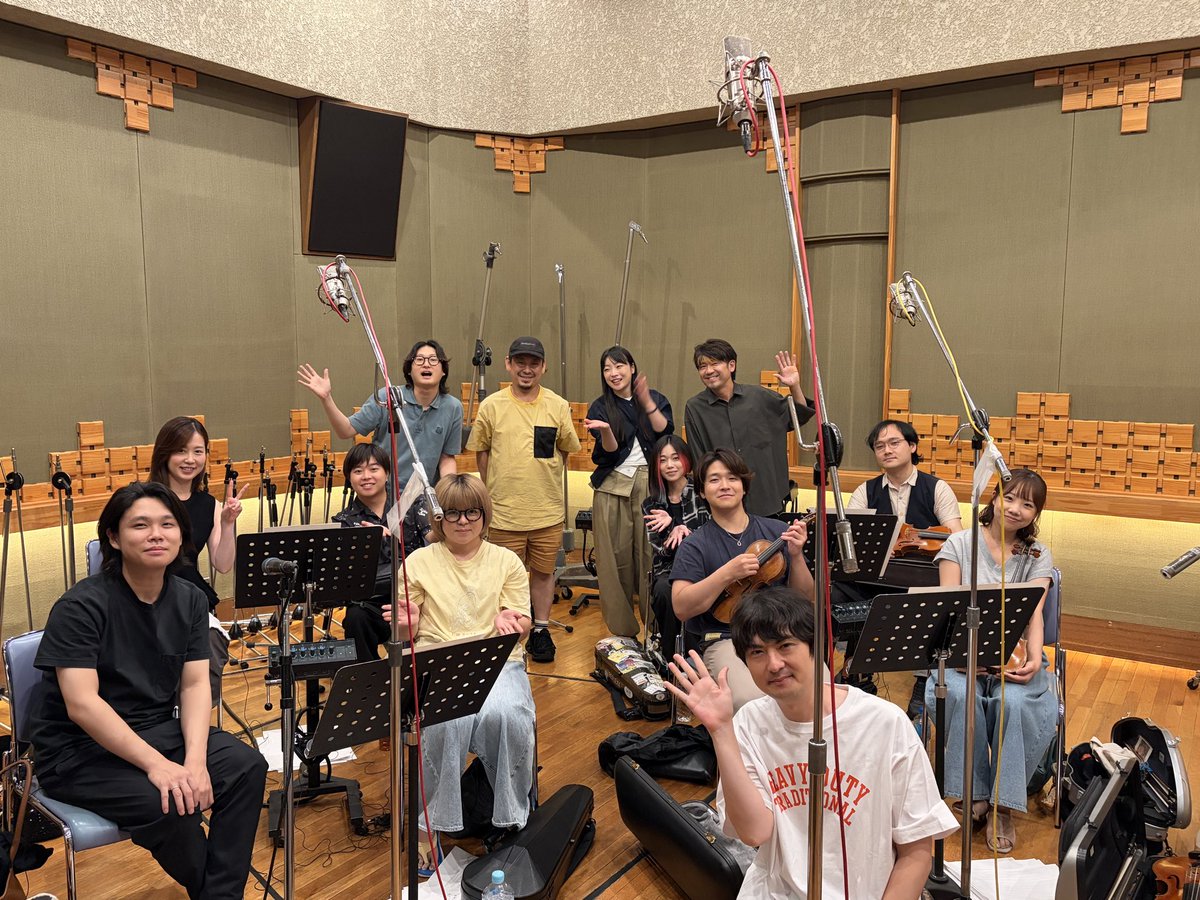 tokyo_cs's tweet photo. 先日のレコーディング。弦のみなさんと！ https://t.co/5dpZVsuD77