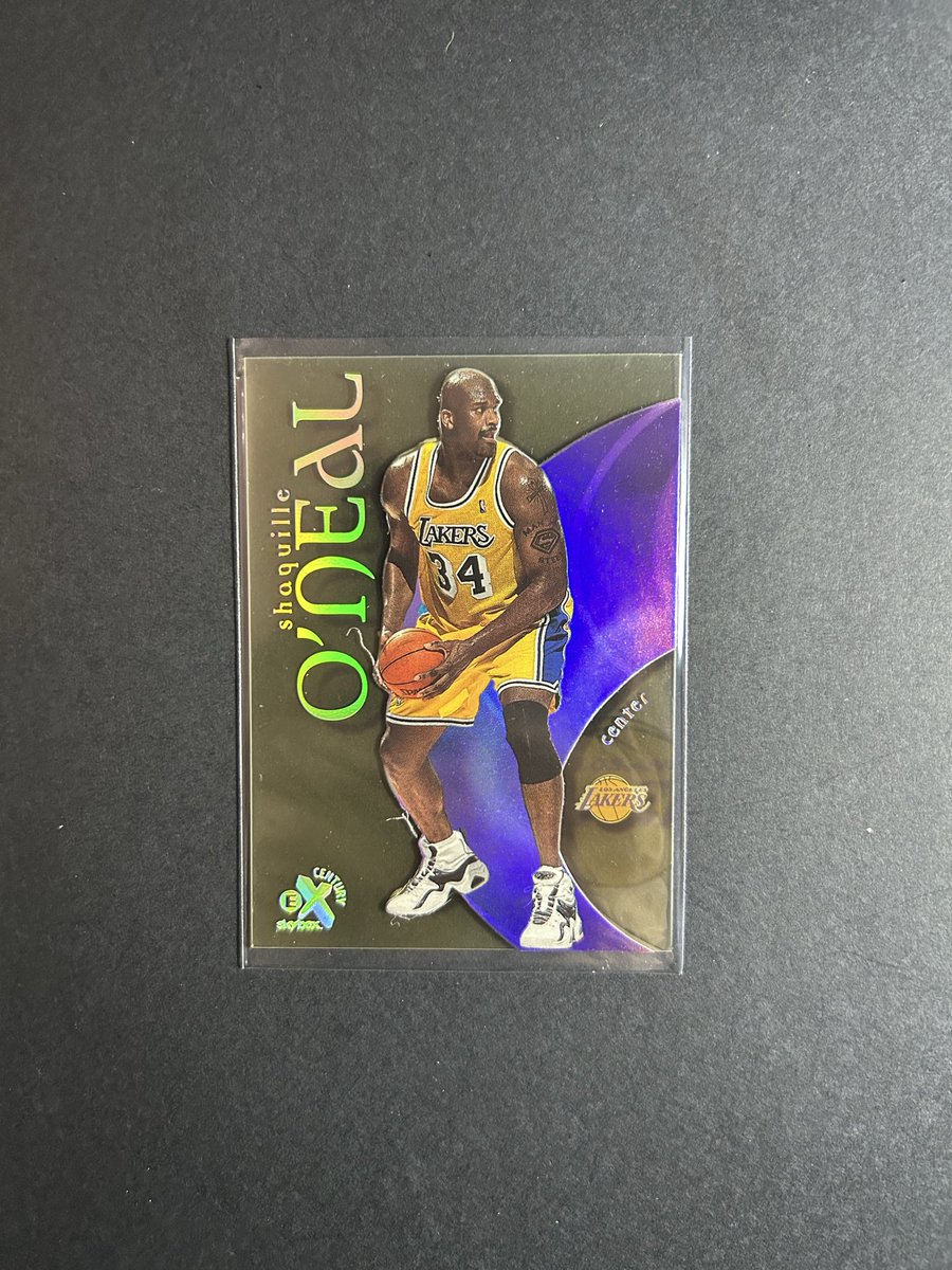 HoopsNHardwo0d's tweet photo. Shaquille O’Neal ex century
$70
Take trumps all offers! Add $6 for shipping! #hoopswoodstack https://t.co/shesZ9Cij8